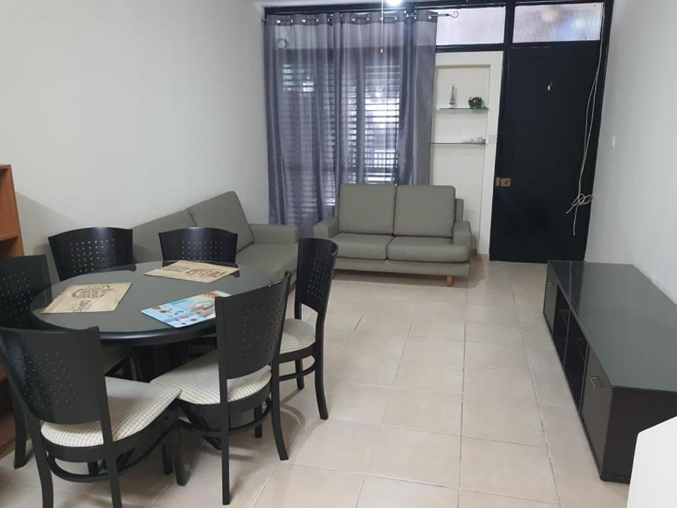 Lovely 2 Bedrooms In The Tourist Area In Paphos . Luaran gambar